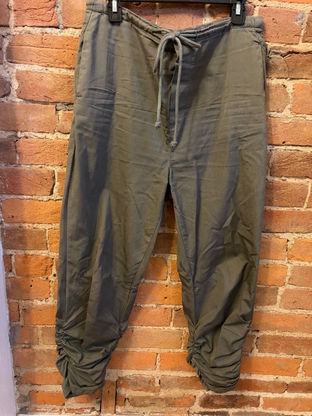 Free People Light Parachute Pants Olive Green XS